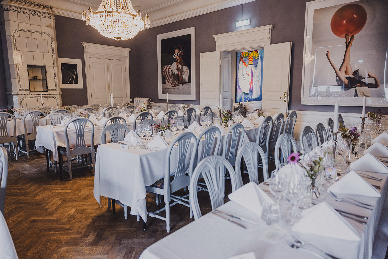 The wedding dinner room prepared for guests at Ullvhälls Manor.